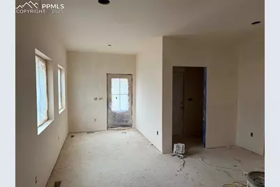 20 Pendelton Circle, Colorado Springs, CO 80904 - Photo 5