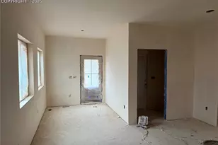 20 Pendelton Cir, Colorado Springs, CO 80904 - Photo 5