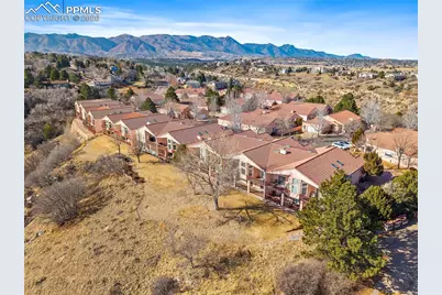 5025 Vista Del Sol Point, Colorado Springs, CO 80919 - Photo 3