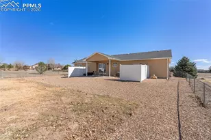 429 W Strawberry Dr, Pueblo West, CO 81007 - Photo 35