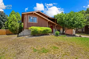 5715 Flintridge Dr, Colorado Springs, CO 80918 - Photo 3