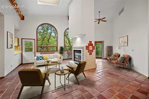 609 Crystal Hills Blvd, Manitou Springs, CO 80829 - Photo 9