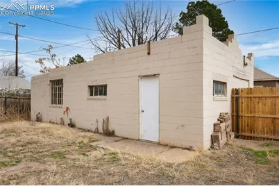 2232 E Routt Avenue, Pueblo, CO 81004 - Photo 21