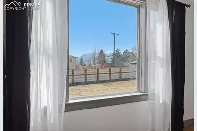 1126 McArthur Avenue, Colorado Springs, CO 80909 - Photo 11