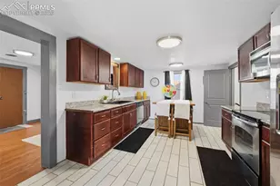 1126 McArthur Ave, Colorado Springs, CO 80909 - Photo 13