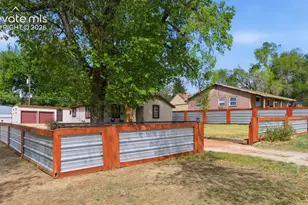 1126 McArthur Ave, Colorado Springs, CO 80909 - Photo 43