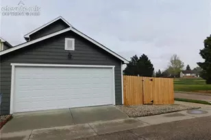 1313 Flycatcher Ln, Colorado Springs, CO 80916 - Photo 25
