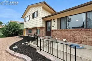 11 Senate Ct, Pueblo, CO 81005 - Photo 3