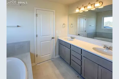 8298 Henzlee Place, Falcon, CO 80831 - Photo 17