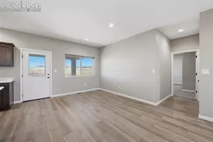 1619 N Calle Rosa Dr, Pueblo, CO 81007 - Photo 13