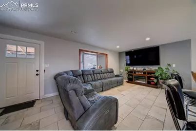 1421 Querida Drive, Colorado Springs, CO 80909 - Photo 17