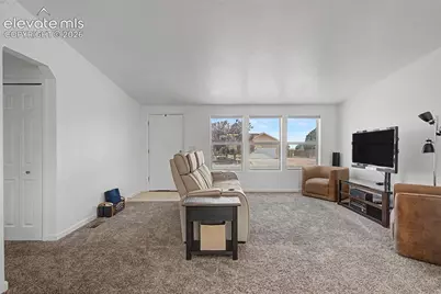 667 S Burro Drive, Pueblo, CO 81007 - Photo 5