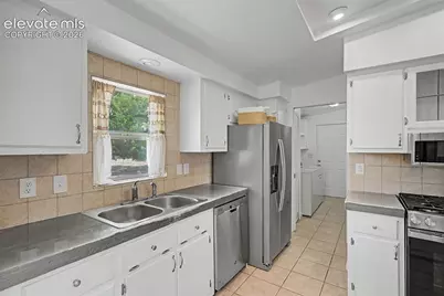 667 S Burro Drive, Pueblo, CO 81007 - Photo 11