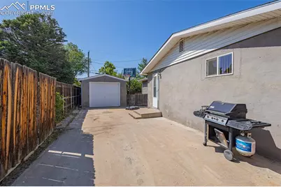 1732 Comanche Road, Pueblo, CO 81001 - Photo 17