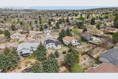 6550 Snowbird Drive, Colorado Springs, CO 80918 - Photo 41