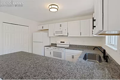 3920 Smoke Tree Drive, Colorado Springs, CO 80920 - Photo 11