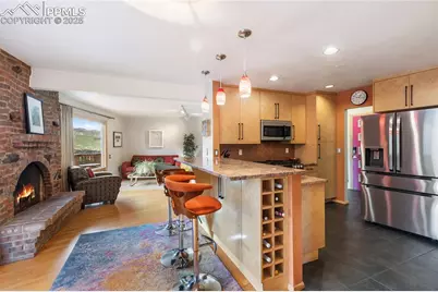 328 Sutherland Place, Manitou Springs, CO 80829 - Photo 21