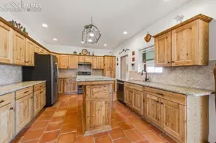 225 E Main St, Florence, CO 81226 - Photo 11