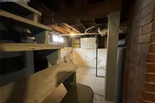 1122 E 4th St, Pueblo, CO 81001 - Photo 29