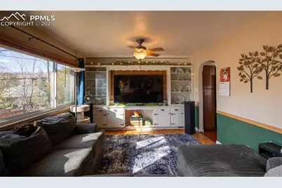 710 N 30th Street, Colorado Springs, CO 80904 - Photo 11