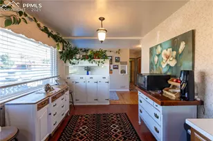 710 N 30th St, Colorado Springs, CO 80904 - Photo 5