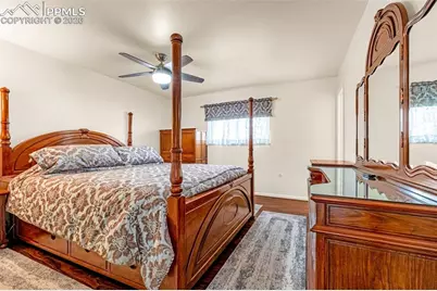 5450 Flintridge Drive, Colorado Springs, CO 80918 - Photo 9