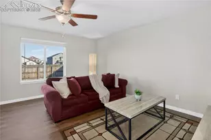 10044 Castor Dr, Colorado Springs, CO 80925 - Photo 7