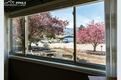 139 Palisade Circle, Manitou Springs, CO 80829 - Photo 29