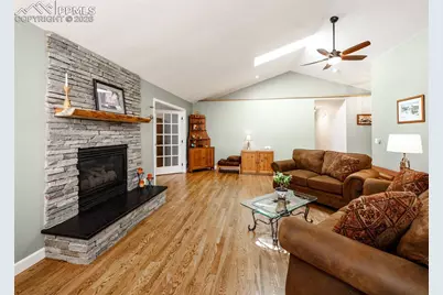 139 Palisade Circle, Manitou Springs, CO 80829 - Photo 11