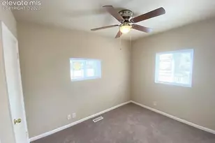 2613 Oakland Ave, Pueblo, CO 81004 - Photo 11