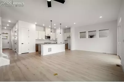 4405 Peak Crest View, Colorado Springs, CO 80918 - Photo 9