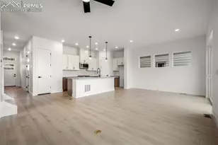 4405 Peak Crst Vw, Colorado Springs, CO 80918 - Photo 9
