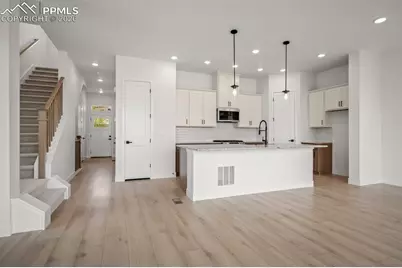 4405 Peak Crest View, Colorado Springs, CO 80918 - Photo 11