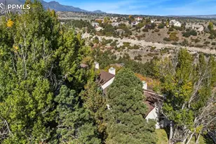 560 Autumn Crest Cir, Colorado Springs, CO 80919 - Photo 25