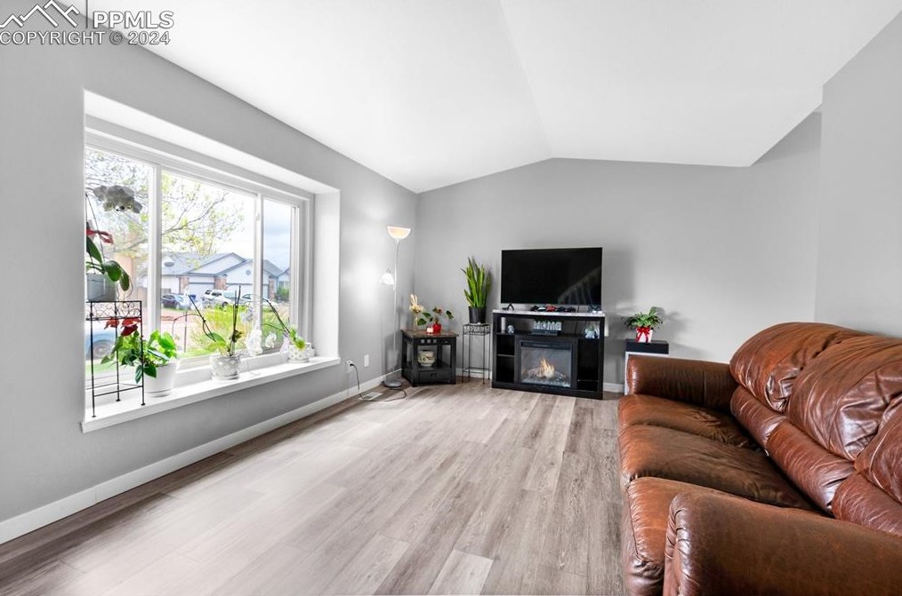 879 Daffodil St, Fountain CO  80817-4143 exterior