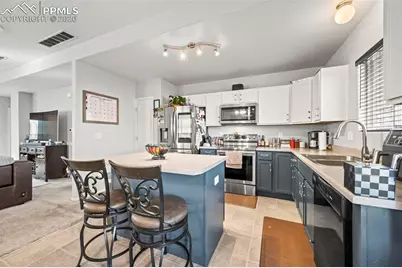 10316 Deer Meadow Circle, Colorado Springs, CO 80925 - Photo 15