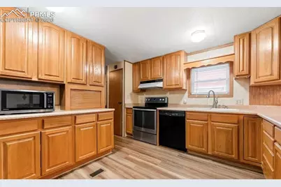 2219 W 28th Street, Pueblo, CO 81003 - Photo 13
