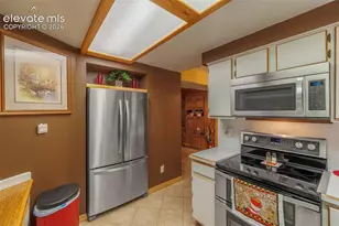 2035 Sussex Ln, Colorado Springs, CO 80909 - Photo 7