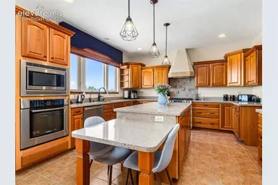 542 E Abeyta Drive, Pueblo, CO 81007 - Photo 9