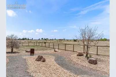 542 E Abeyta Drive, Pueblo, CO 81007 - Photo 43