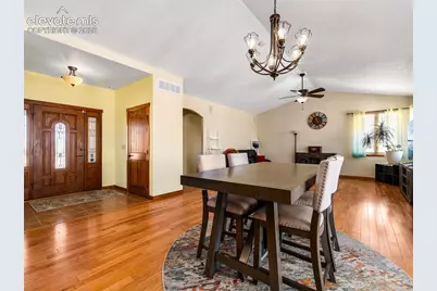 542 E Abeyta Drive, Pueblo, CO 81007 - Photo 5