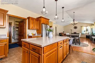 542 E Abeyta Dr, Pueblo, CO 81007 - Photo 11