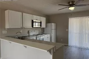 1110 Chiricahua Loop, Colorado Springs, CO 80915 - Photo 11