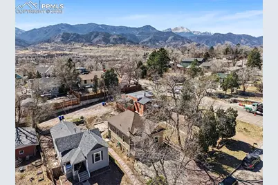 2429 W Platte Avenue, Colorado Springs, CO 80904 - Photo 3