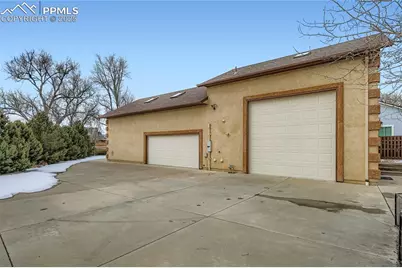 9470 Blue Grass Place, Colorado Springs, CO 80925 - Photo 19