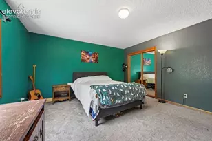 3807 Somerset Dr, Colorado Springs, CO 80907 - Photo 13