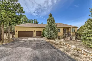 17572 Saddleridge Ct, Monument, CO 80132 - Photo 3