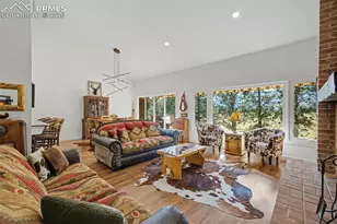 3670 Camels Ridge Ln, Colorado Springs, CO 80904 - Photo 9