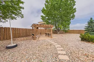 553 S Saunders Dr, Pueblo West, CO 81007 - Photo 39