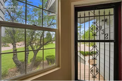 932 Tampico Court, Colorado Springs, CO 80910 - Photo 7